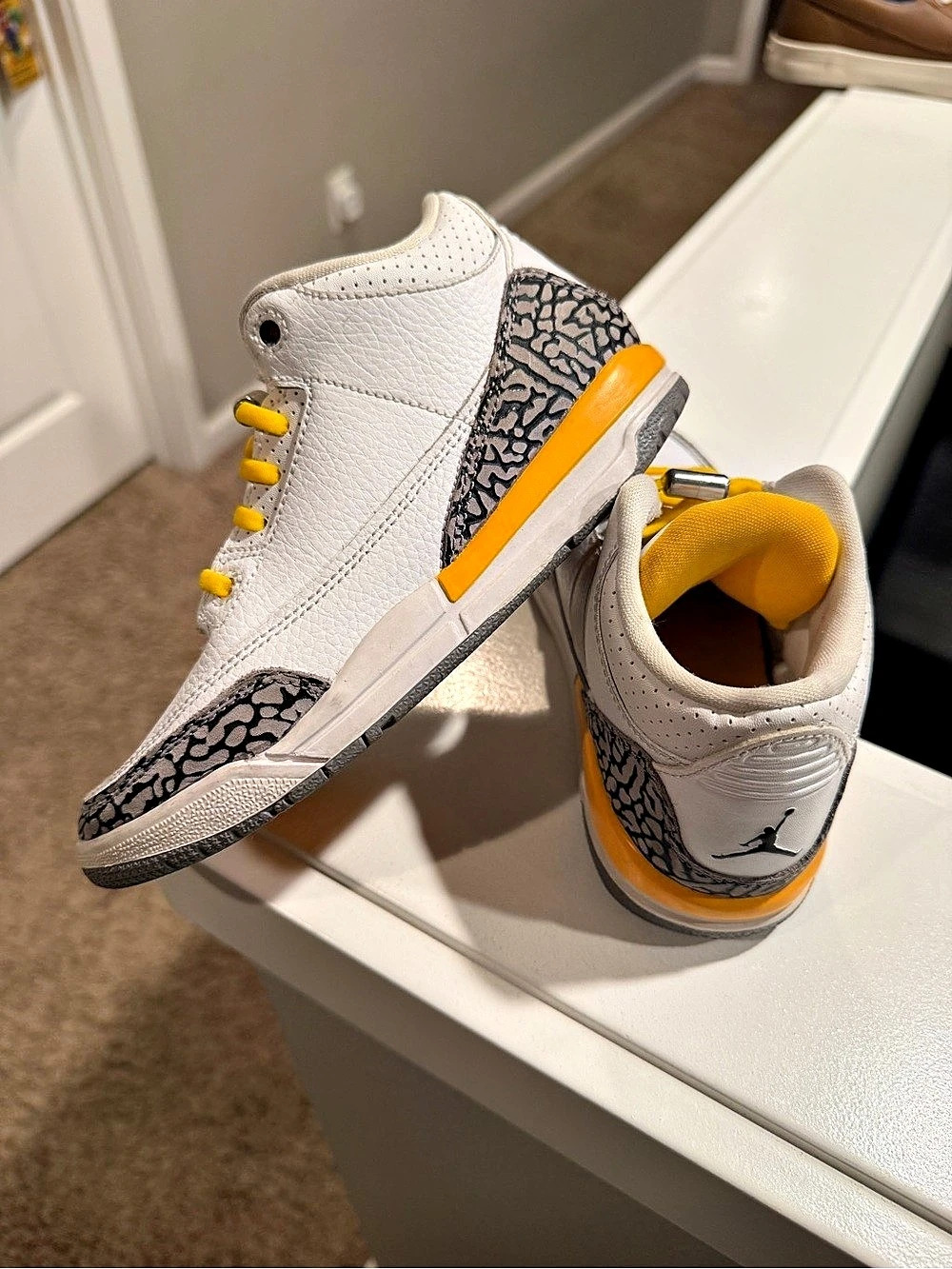 Jordan Air Jordan 3 Retro PS Sneakers White & Yellow